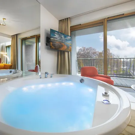 Z Jacuzzi I Widokiem Na Odre - Boulevard Drobnera 3* Вроцлав