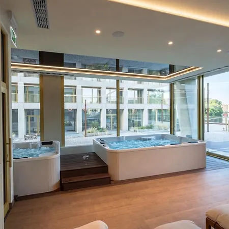 Z Jacuzzi I Widokiem Na Odre - Boulevard Drobnera Breslavia